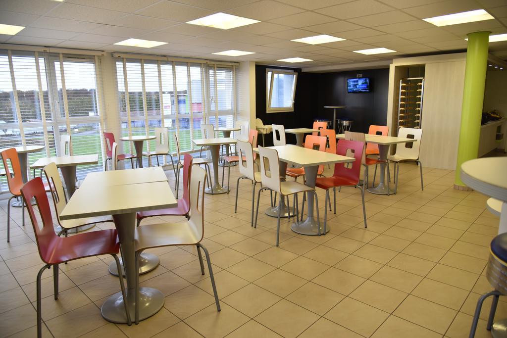ホテル Sweet And Smart Sarreguemines - Hambach エクステリア 写真